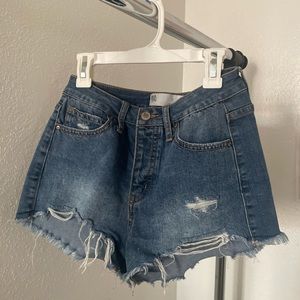 Tillys rsq denim shorts